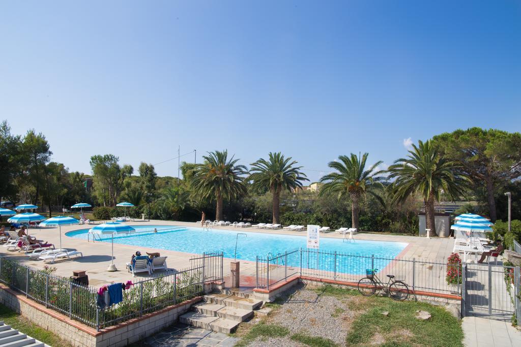 Toscana Bella Camping Village Vada Ngoại thất bức ảnh